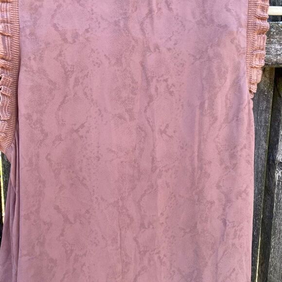 Anthropologie Current Air Mauve Ruffle Trim Tank Blouse | L - Picture 7 of 7